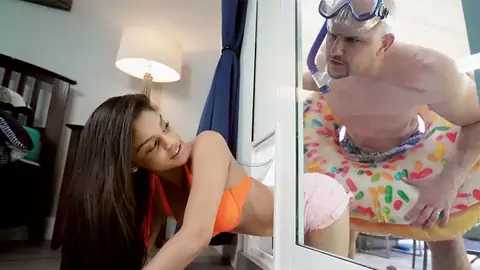 She Got Stuck And The Teen Got Her Slit Boinked